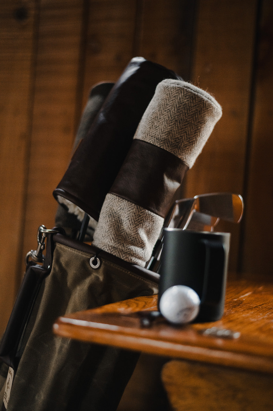 Gun Dog Harris Tweed & Leather Headcover