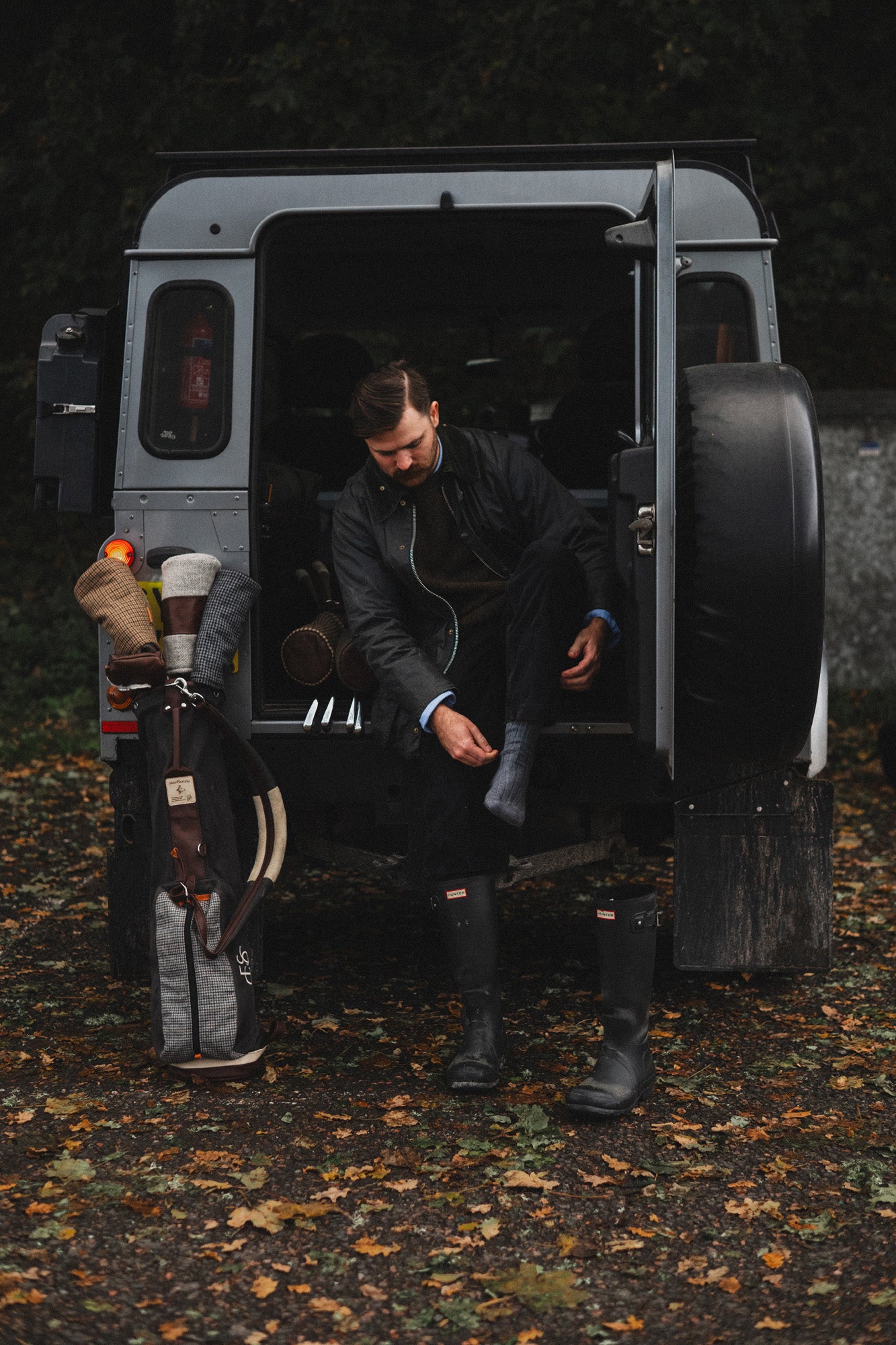 The Lodge monogram Merino Wool Socks - Blue Smoke