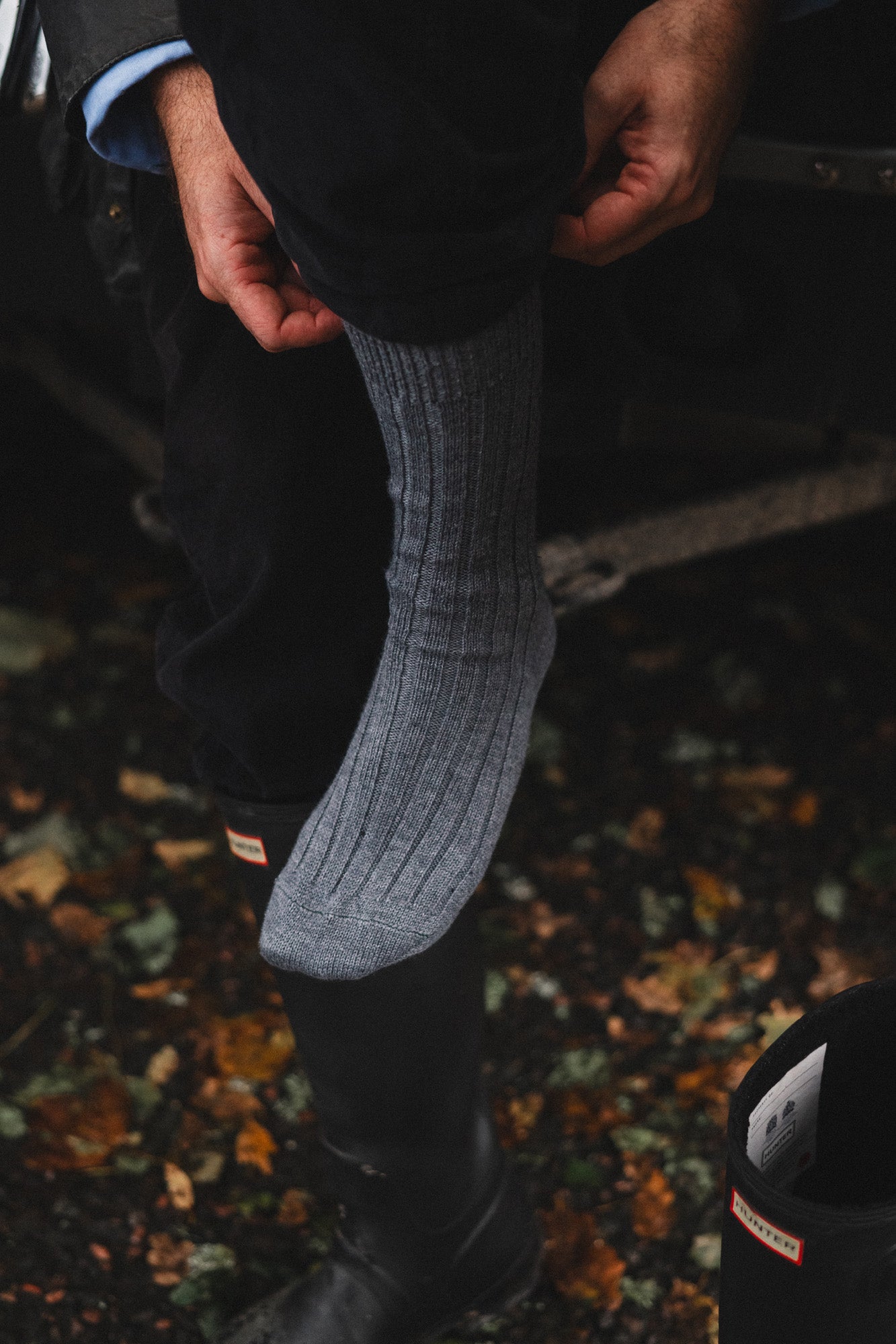 The Lodge monogram Merino Wool Socks - Blue Smoke