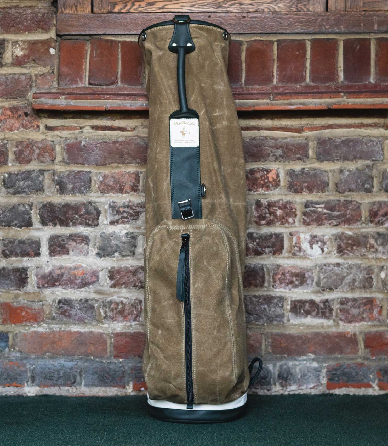 MacKenzie Golf Bag x Fyfe 21st Edition