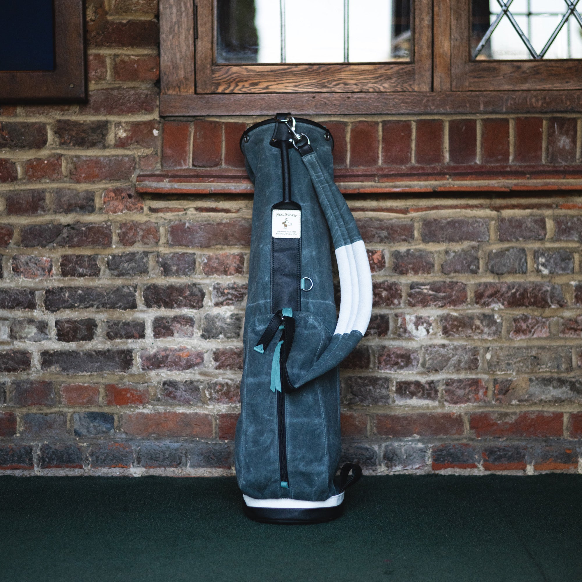 MacKenzie Golf Bag x Fyfe 22nd Edition