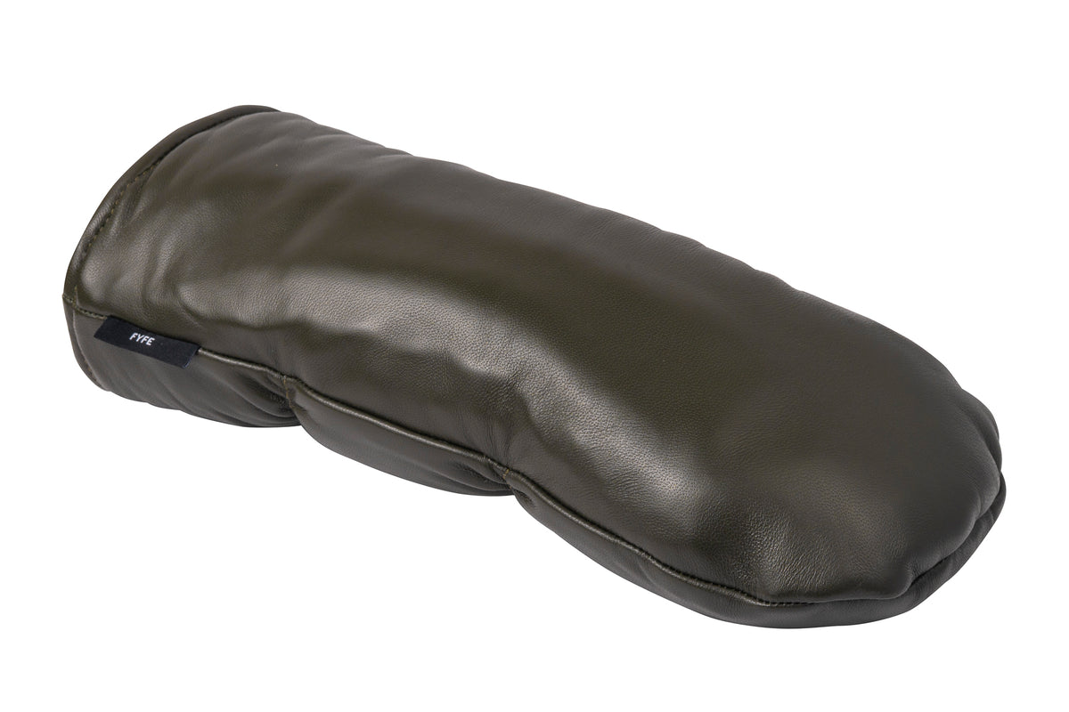 GT Vanquish Green Leather Headcover · Type 02