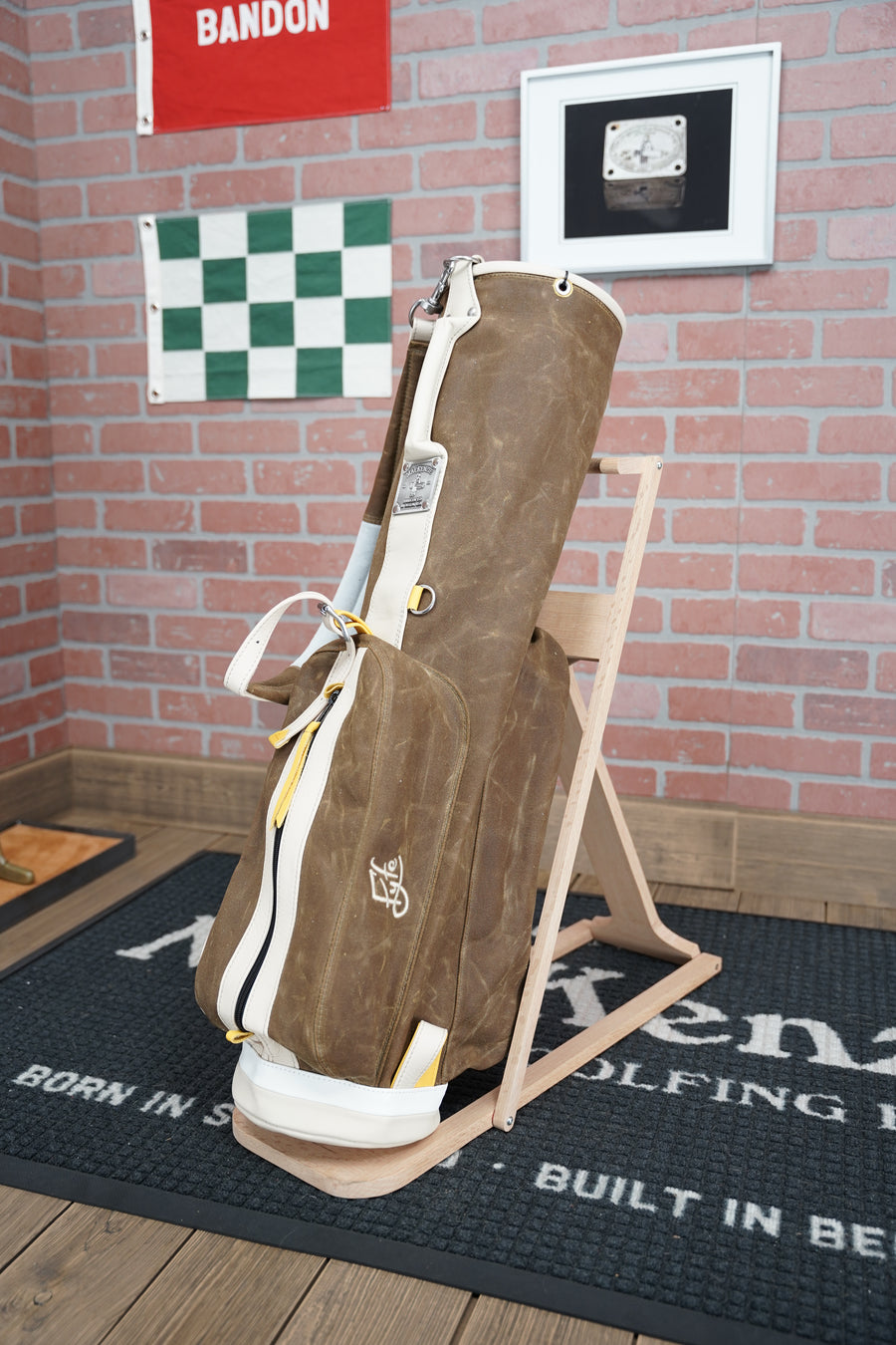 Mackenzie Golf Bag x Fyfe 7th Edition