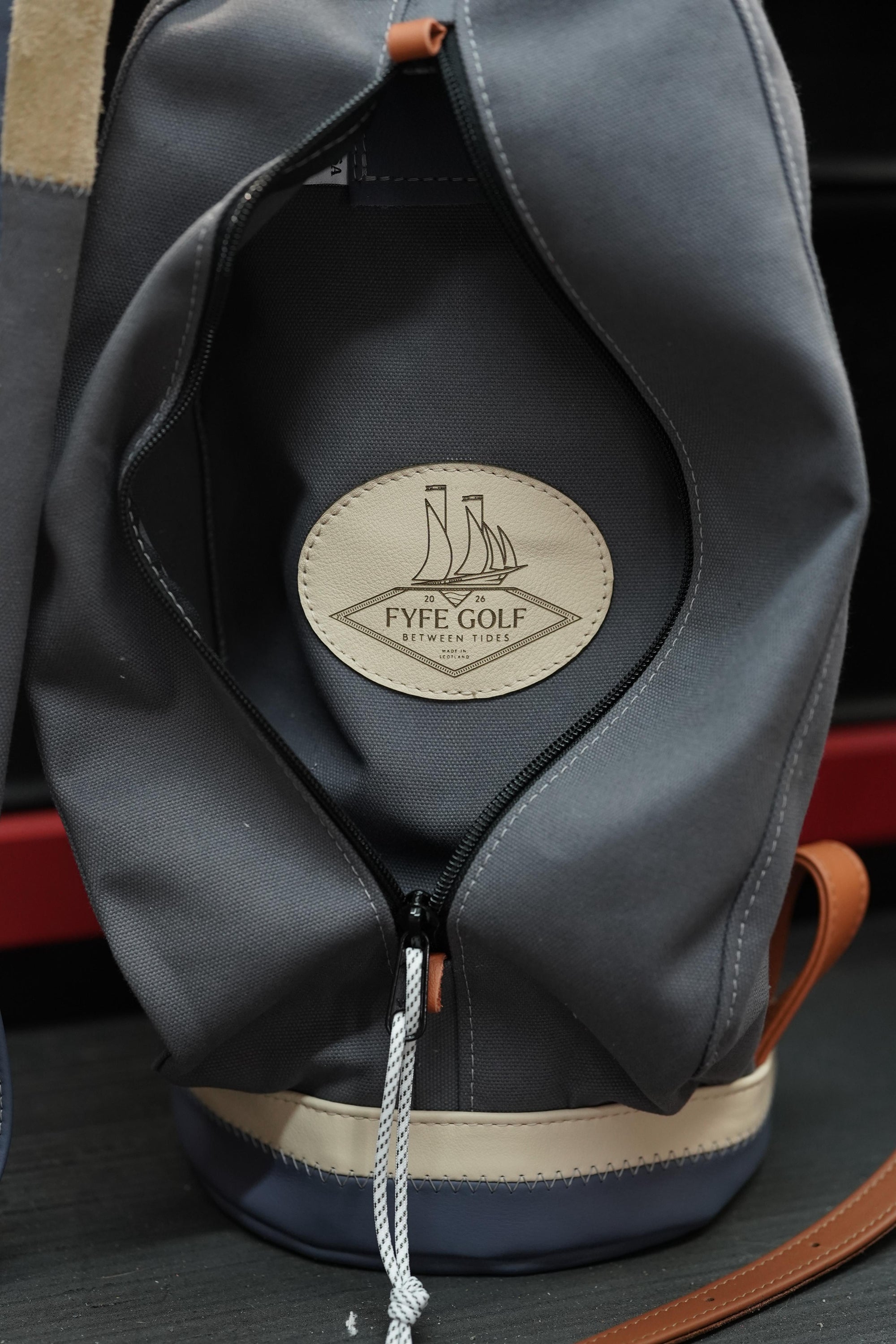 MacKenzie Golf Bag x Fyfe 20th Edition