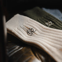 The Lodge monogram Merino Wool Socks - Bone - Fyfe Golf