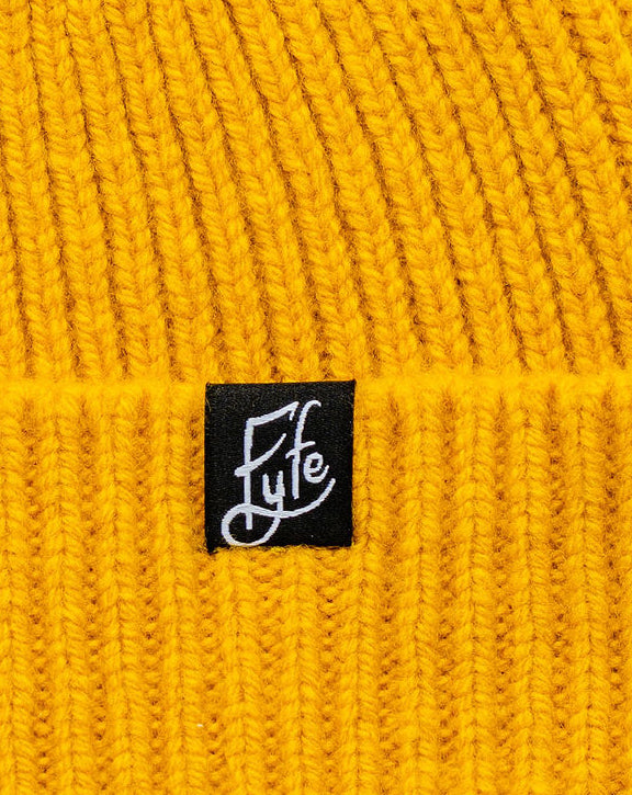 Links Merino Beanie - Rothesay Yellow